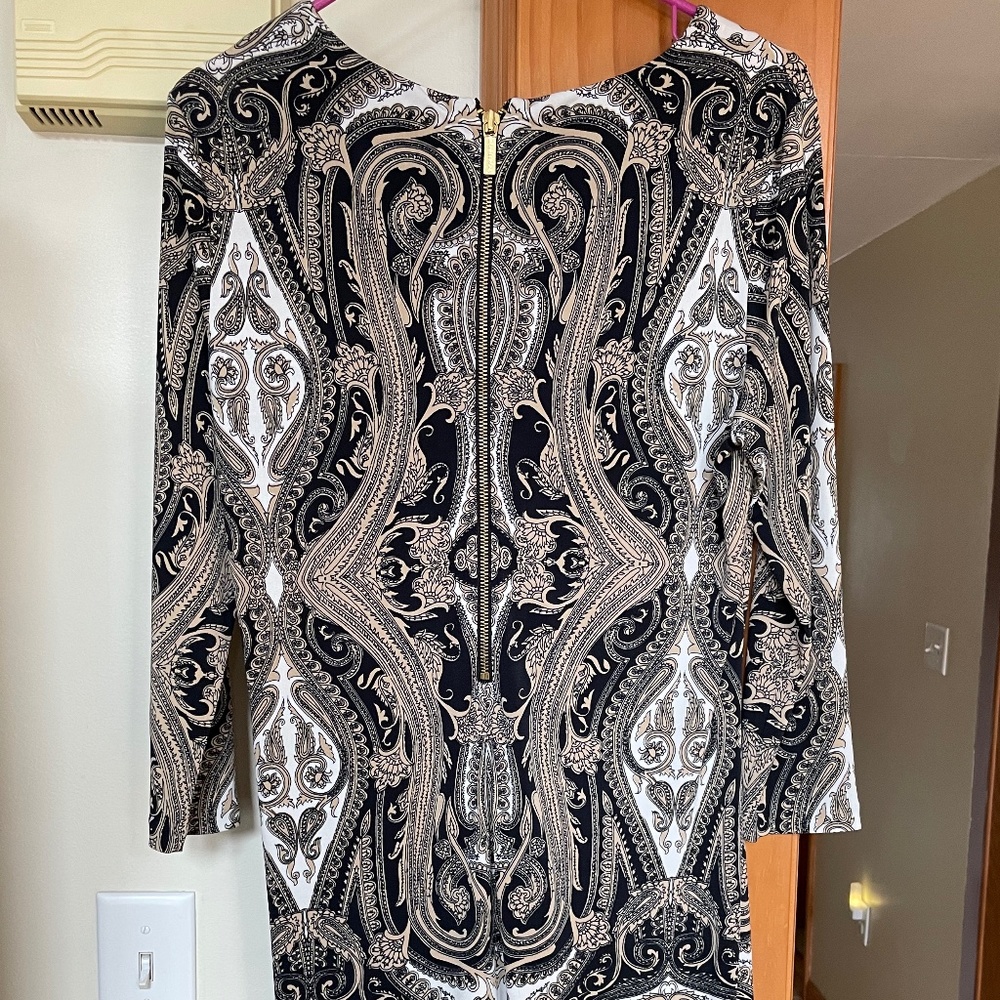 Michael Kors size 8 long sleeve dress